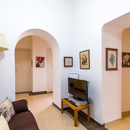 Rione Emanuele III - 4 Bedroom Apartment Neapol Exteriér fotografie